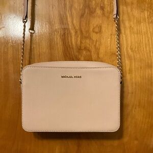 MICHAEL KORS LARGE EAST WEST CROSSBODY PINK NWOT